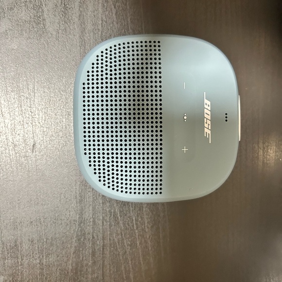 Bose mini speaker - Picture 2 of 3